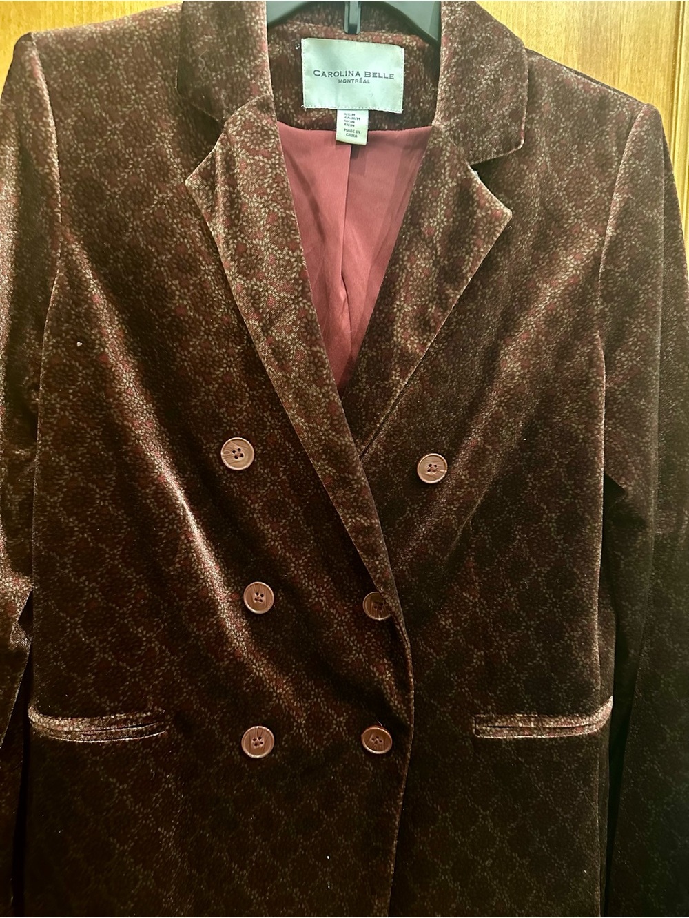Carolina Belle Womens Burgundy Velvet Double-Breasted Blazer